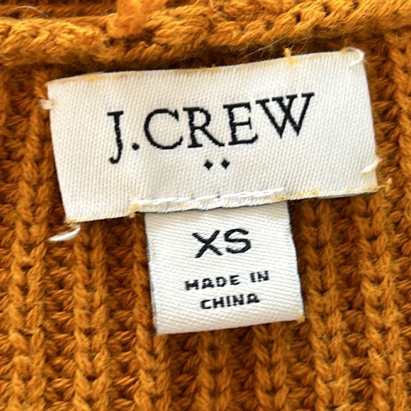 J Crew Mustard/Marigold Ribbed Knit V-Neck Sweater w Hi Lo Hems - Picture 8 of 10